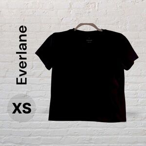 ‼️LAST CHANCE 12/13‼️ Everlane Women's Essential Black Short Sleeve Tee